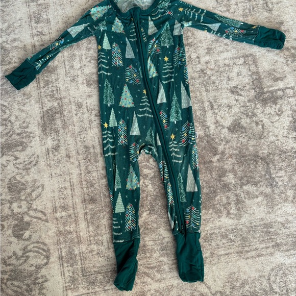 Cozy Forest Green Kids One Piece - Picture 1 of 2